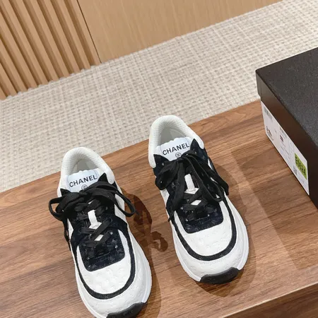 シャネル スニーカー