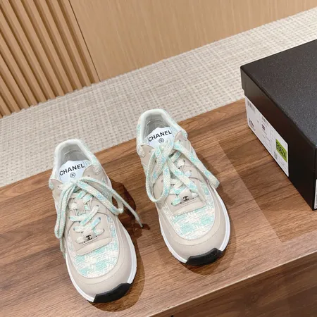 シャネル スニーカー