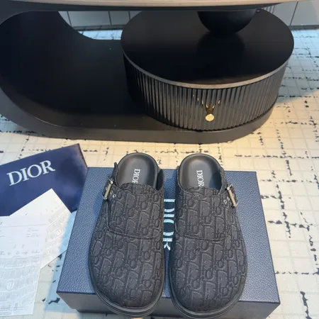 ディオール スリッパ