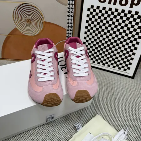 ロエベ カジュアルシューズ