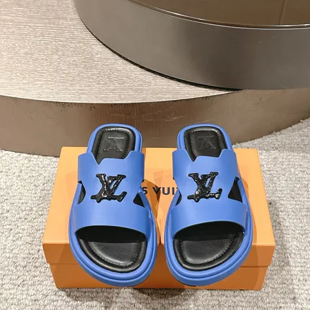 ルイヴィトン スリッパ