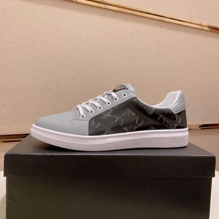 アルマーニ カジュアルシューズ