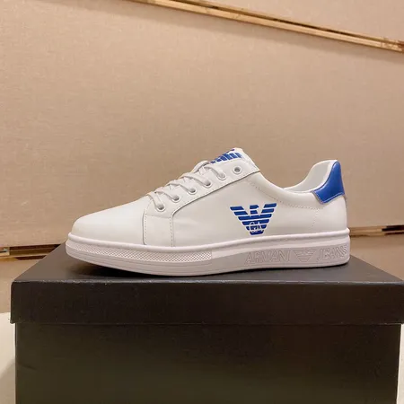 アルマーニ カジュアルシューズ
