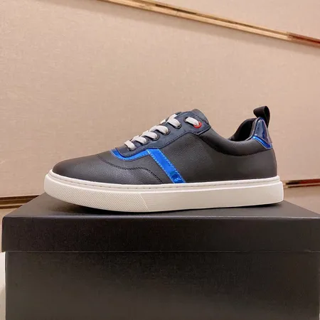 アルマーニ カジュアルシューズ