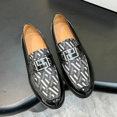 ヴェルサーチ ビジネスシューズ