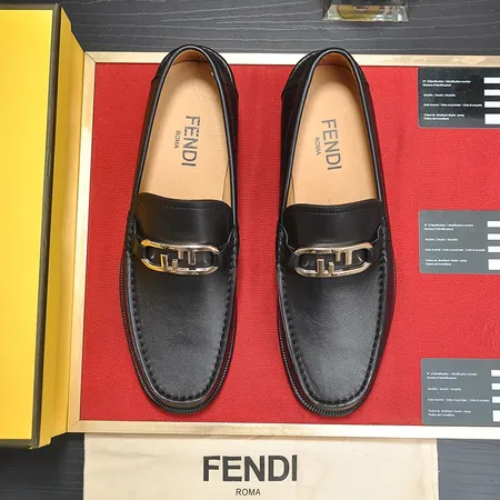 フェンディ ビジネスシューズ