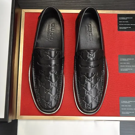 グッチ ビジネスシューズ