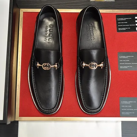 グッチ ビジネスシューズ