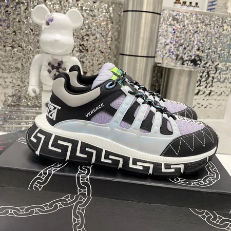 ヴェルサーチ カジュアルシューズ