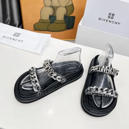 ジバンシィ スリッパ