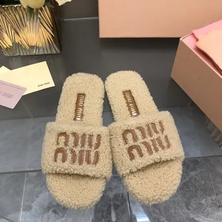 ミュウミュウ スリッパ