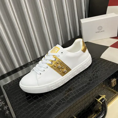 ヴェルサーチ カジュアルシューズ