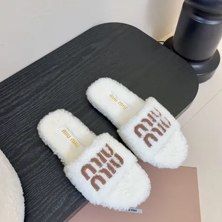 ミュウミュウ スリッパ