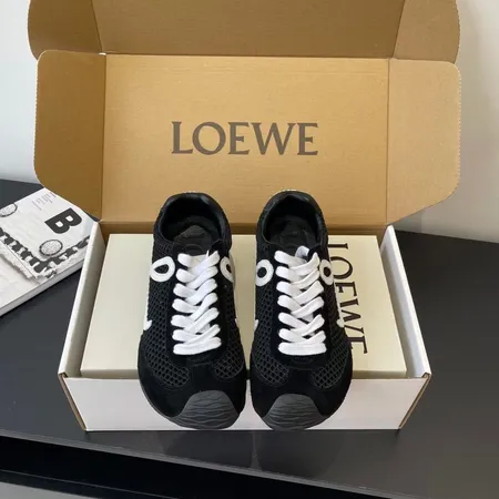 ロエベ カジュアルシューズ