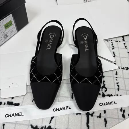 シャネル サンダル