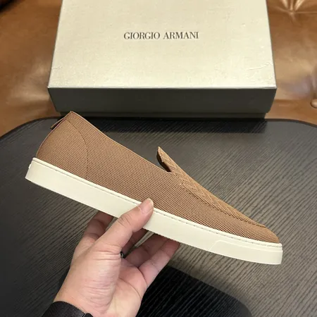 アルマーニ カジュアルシューズ