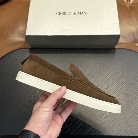 アルマーニ カジュアルシューズ