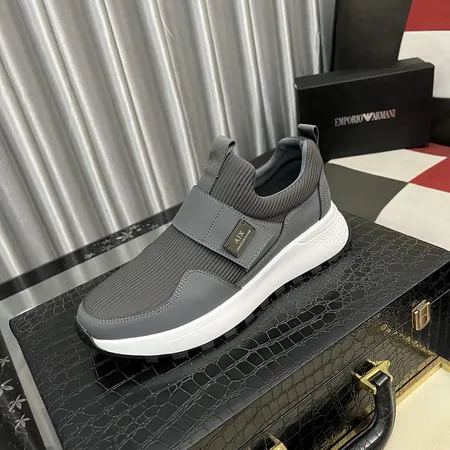 アルマーニ カジュアルシューズ