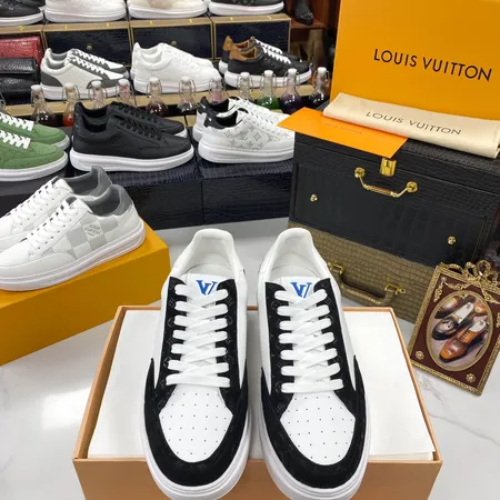 ルイヴィトン カジュアルシューズ