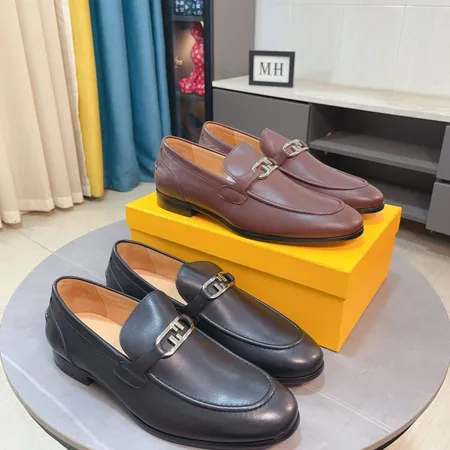 フェンディ ビジネスシューズ