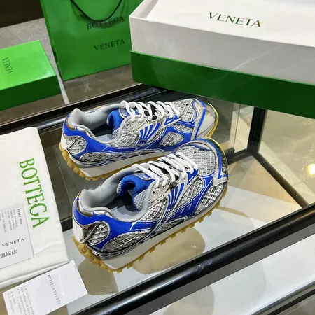 ボッテガ ヴェネタ スニーカー