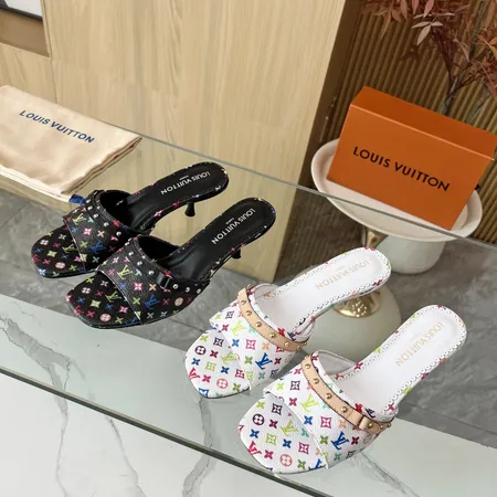 ルイヴィトン スリッパ