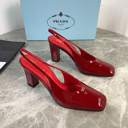 プラダ サンダル