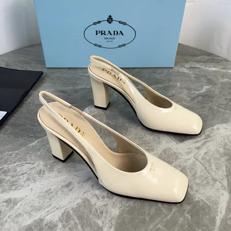 プラダ サンダル