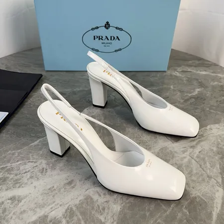 プラダ サンダル