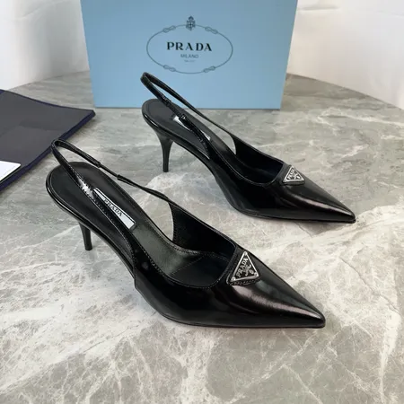 プラダ サンダル