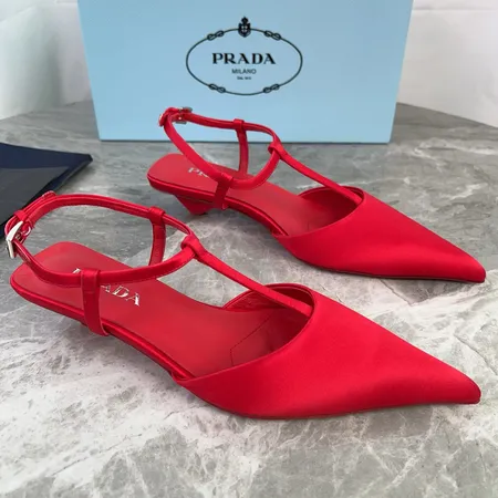 プラダ サンダル