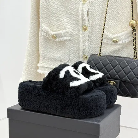 シャネル スリッパ