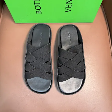 ボッテガ ヴェネタ スリッパ