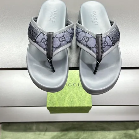 グッチ スリッパ