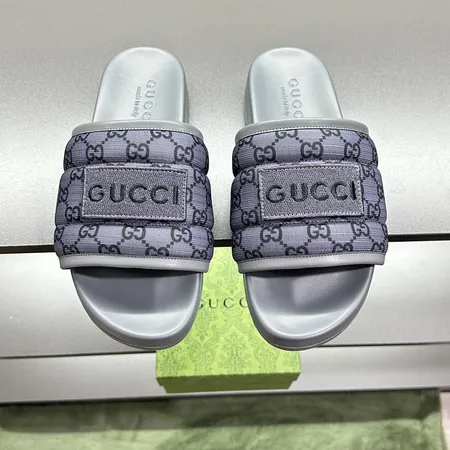 グッチ スリッパ