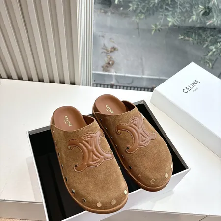 セリーヌ スリッパ