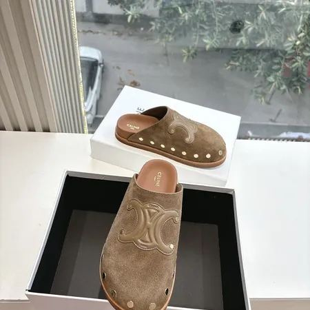 セリーヌ スリッパ