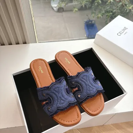 セリーヌ スリッパ
