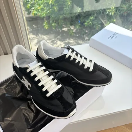 セリーヌ カジュアルシューズ