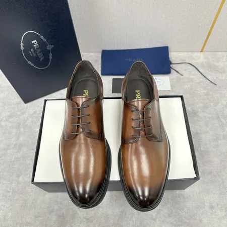 プラダ ビジネスシューズ