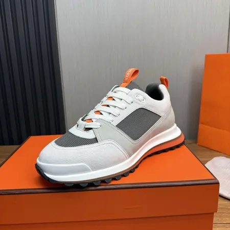 エルメス カジュアルシューズ