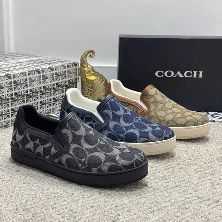 コーチ カジュアルシューズ
