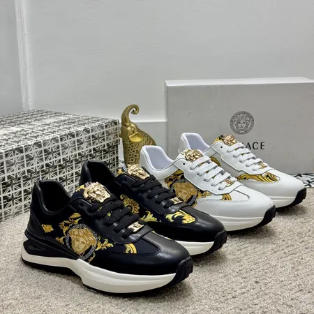 ヴェルサーチ カジュアルシューズ