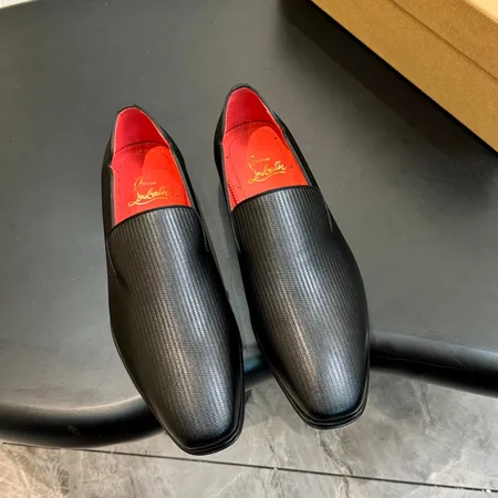 クリスチャン・ルブタン ビジネスシューズ