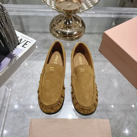 ミュウミュウ ビジネスシューズ