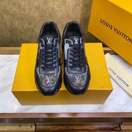 ルイヴィトン スニーカー