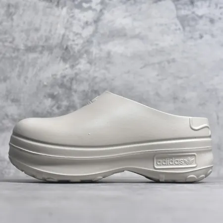 アディダス スリッパ