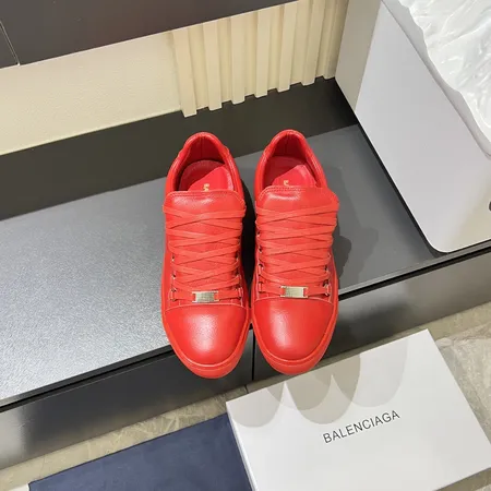 バレンシアガ カジュアルシューズ