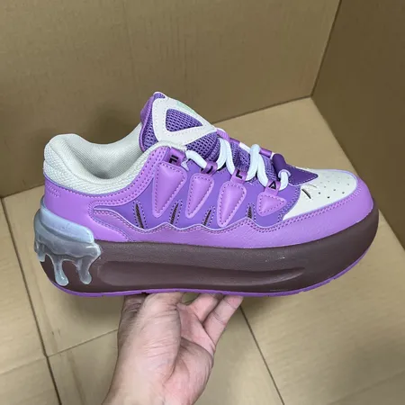 フィラ スニーカー