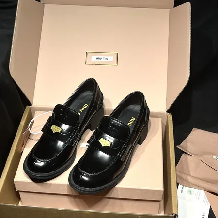 ミュウミュウ ビジネスシューズ